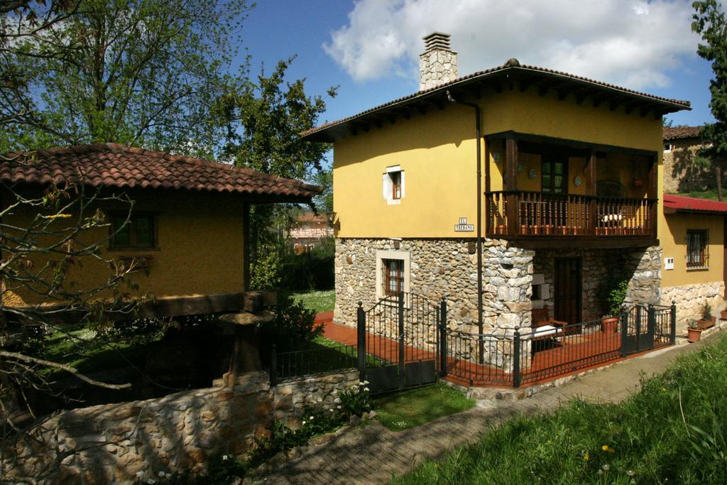 Hostal El Trebano Cardes  Exterior foto