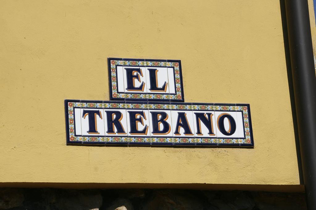 Hostal El Trebano Cardes  Exterior foto